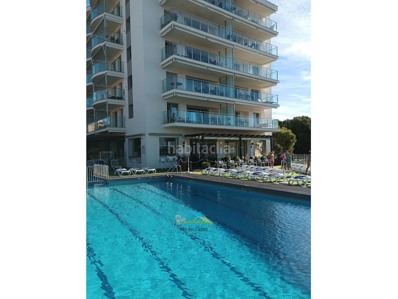 Foto 8a119231-b59c-42b4-af32-b62c49169b0c. Pis amb aparcament piscina a Mar i Camp - Platja dels Capellans Salou