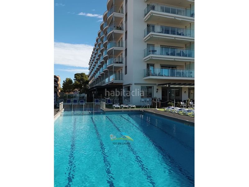 Foto cc1f3be4-d1ed-4f47-bb8c-6ca853f90ca5. Pis amb aparcament piscina a Mar i Camp - Platja dels Capellans Salou