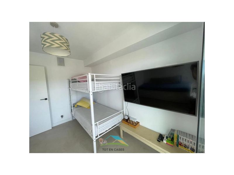 Foto dab7f5e4-d7fc-48a2-b318-5333387d2a47. Pis amb aparcament piscina a Mar i Camp - Platja dels Capellans Salou