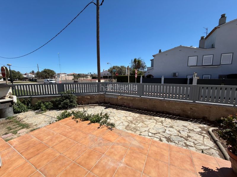 Foto 08819e08-fdca-4800-92c2-35aa112e6441. Casa amb aparcament piscina a Tarraco Cambrils