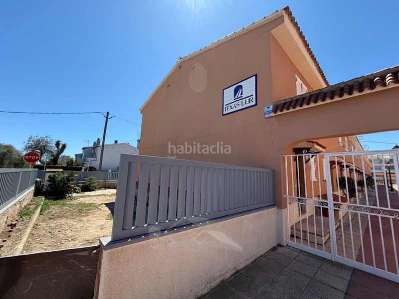 Foto 8aed1c86-5847-420f-b950-13b4c8e8d1d3. Casa amb aparcament piscina a Tarraco Cambrils