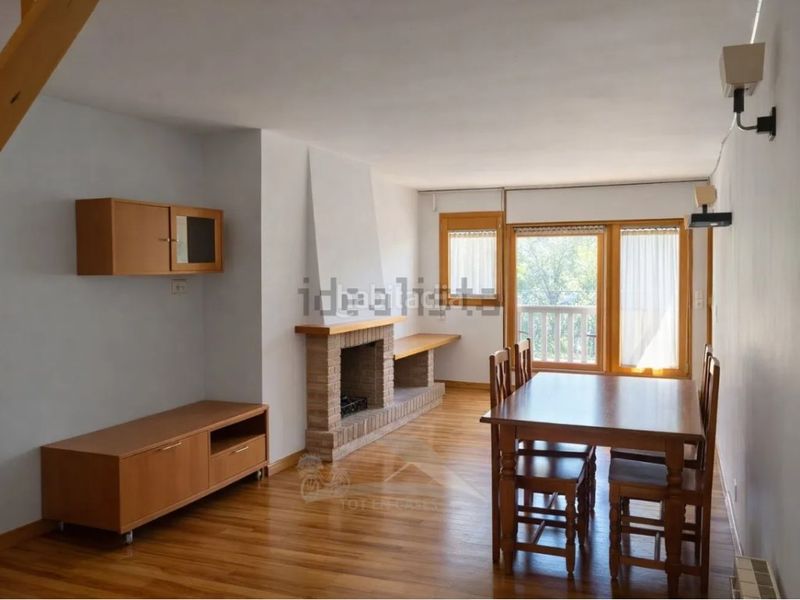 Foto 0f6714af-9bf8-4386-b7cb-29997c1e97c2. Apartament a Sort