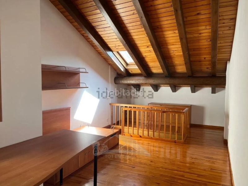 Foto 743e29e4-3eec-4697-b88f-1db6b1b3f0cf. Apartament a Sort