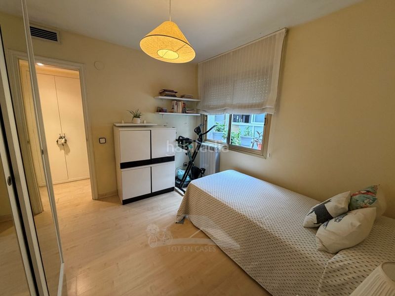 Foto 9c6f9f39-2254-4f50-b7b4-a977a0bc9382. Apartament amb aparcament a Mar i Camp - Platja dels Capellans Salou