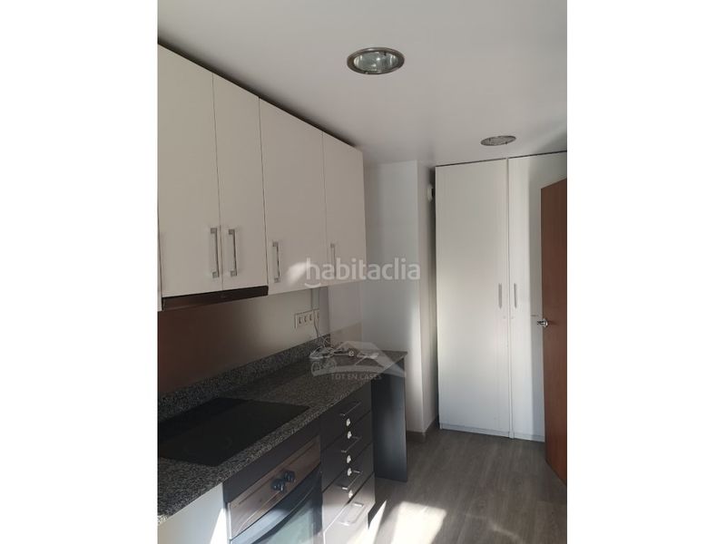 Foto def3c13d-ae10-4255-8556-de57abe39499. Pis amb aparcament a Barenys Salou
