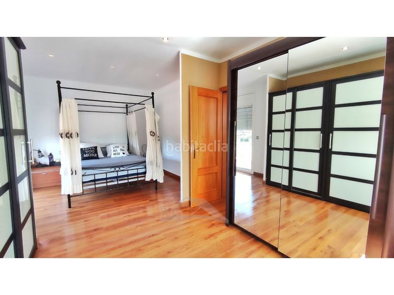 Foto 8ce370dd-ec1d-4237-b2d8-b3ce5d1199f2. Casa amb aparcament piscina a Valls