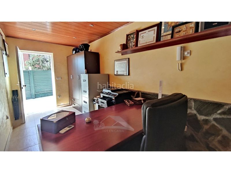 Foto f732d751-d714-4670-a6b6-ca948a6d7892. Casa amb aparcament piscina a Valls