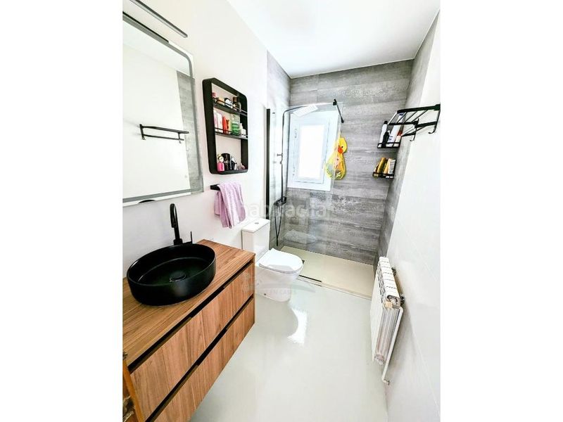 Foto 4d91391b-6f20-4386-a654-fb35ced5bbde. Casa amb aparcament a Calafat Ametlla de Mar (L´)
