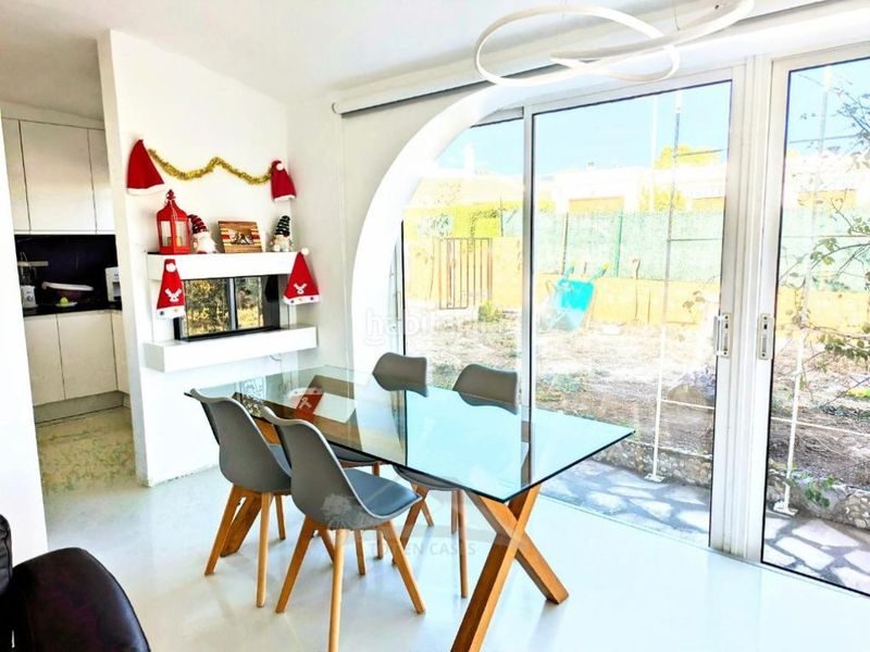 Foto b83dcaeb-655d-4604-b71e-2888ebfae670. Casa amb aparcament a Calafat Ametlla de Mar (L´)