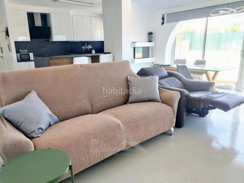Foto dc0e6929-264d-4c06-bfc6-9574b83e5d26. Casa amb aparcament a Calafat Ametlla de Mar (L´)
