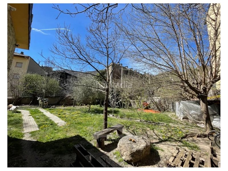 Foto 61dff100-3f06-4ab7-8325-eae0f7095017. Terreny residencial a Sort