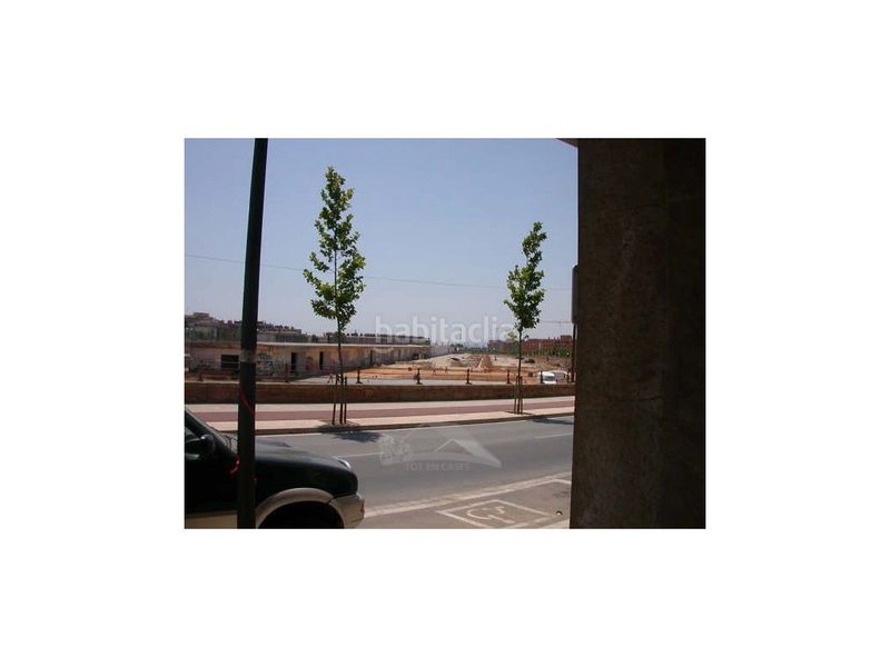Foto 4fe83cb6-ec9c-481c-a457-73b7daa61a00. Local comercial a Mestral Reus