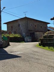Masía en Otañes-Talledo