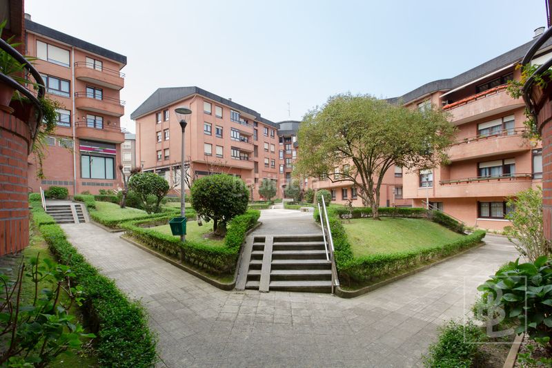 Foto 2bb00102-6cfa-4987-865a-348259ede07c. Rent flat with heating in Usategui Getxo