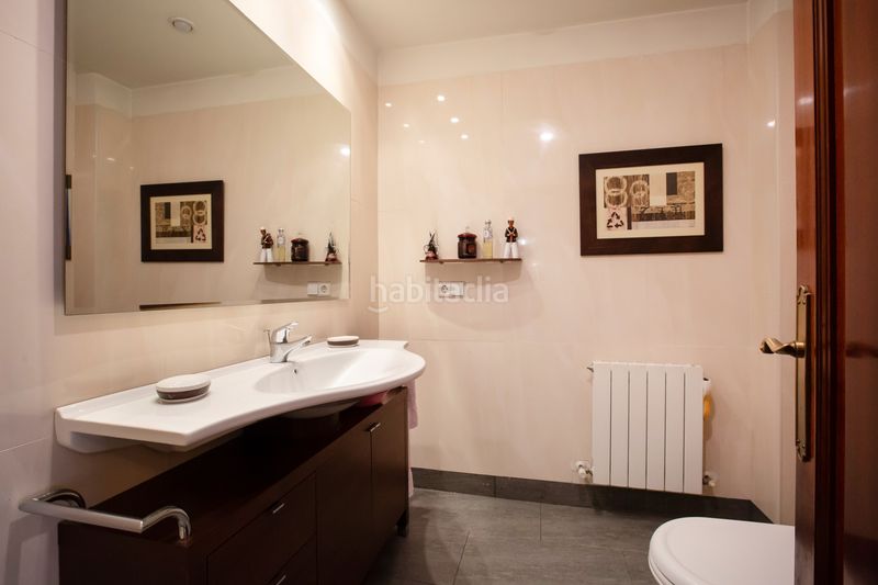 Foto 36fcdc74-9b49-47db-90bf-63b1a832af82. Pis amb calefacció aparcament a Basurtu Bilbao