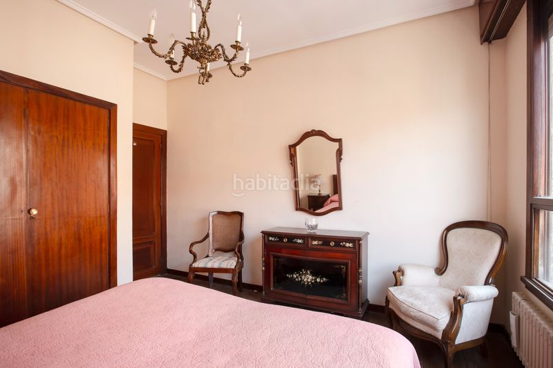 Foto da661f8d-b9d2-4e52-b7b3-40bbc92b55db. Pis amb calefacció aparcament a Basurtu Bilbao