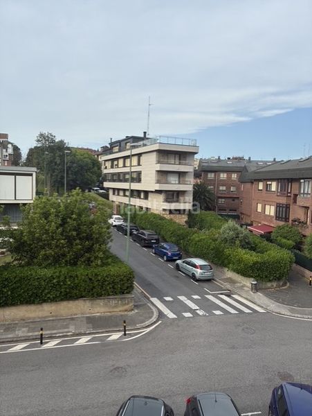 Foto 7252b0fb-e7d9-4015-a41f-5a3267f92d4d. Rent flat with heating parking in santa maría de Getxo Getxo
