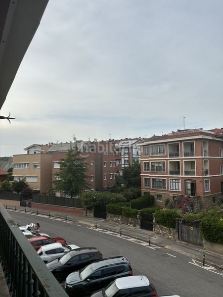 Foto e32a8bcd-e493-42c7-9e13-5674db1ffda4. Rent flat with heating parking in santa maría de Getxo Getxo