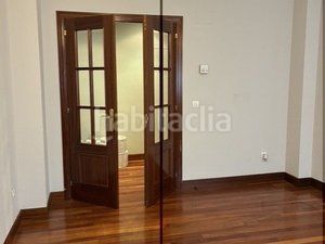 Foto 8f102b6a-8224-4fcf-88f7-428e7b60dab1. Apartamento en Villamonte Getxo