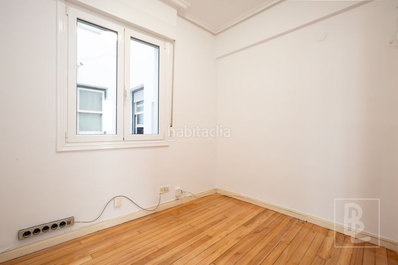 Foto d2a93a3d-50d6-4b46-a227-b5d191dbc6e8. Pis a kale barria 1 a Las Arenas Getxo
