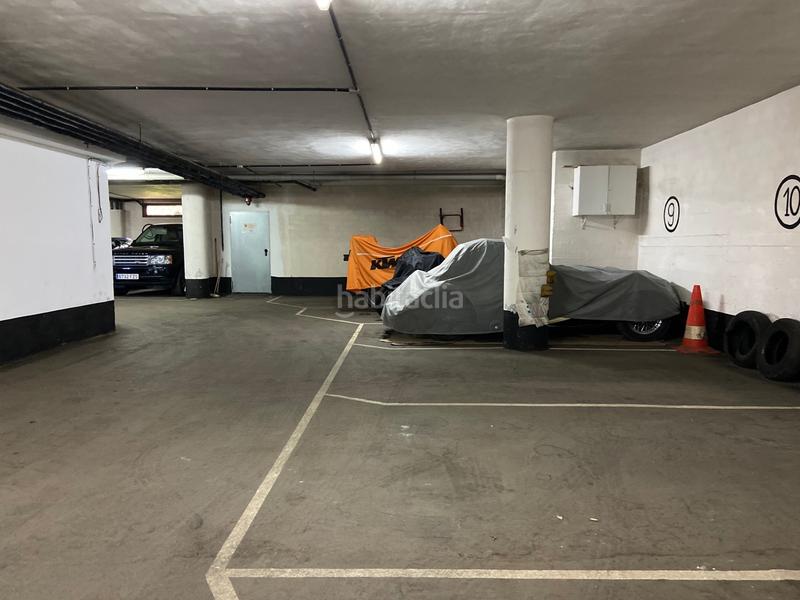 Foto 0ea453ce-7e2f-456f-a9f3-8de724c5e6e6. Parking coche en jaime morera kalea 12 en Usategui Getxo