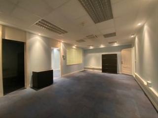Miete Büro in Araba kalea 2