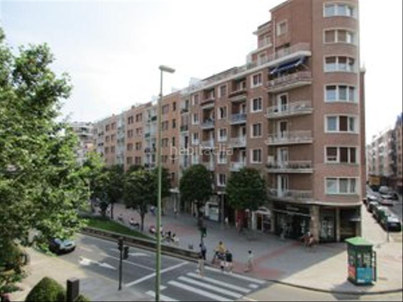 Foto de648618-8bc6-41af-bef0-c8c5588d4eaf. Alquiler piso en Villamonte Getxo