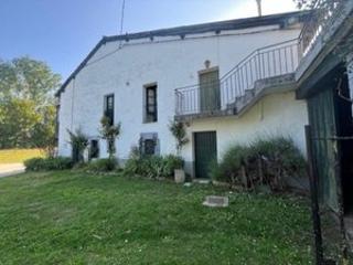 Semi detached house in Calle barcenillas de cerezos 38