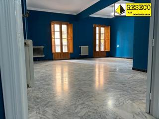 Pis a Plaza españa 13. ??¡¡ ¡¡¡¡ ¡¡¡¡ precioso piso de grandes dimensiones con garaje e