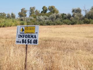 Landgut in Villanueva de la Serena. Finca en villanueva de la serena para huerto y chalet