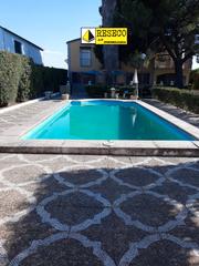 Chalet à Villanueva de la Serena. Gran chalet con piscina y buenos accesos en villanueva