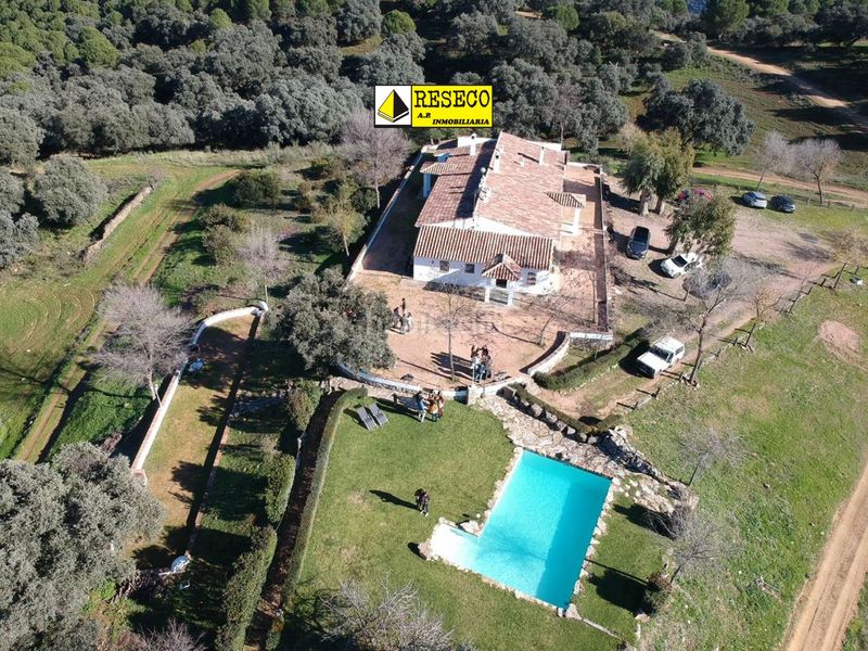 Foto ce18de4b-5d4c-4f6d-bbc3-540398884b8a. Finca rústica a Fuensanta- Arcángel Córdoba