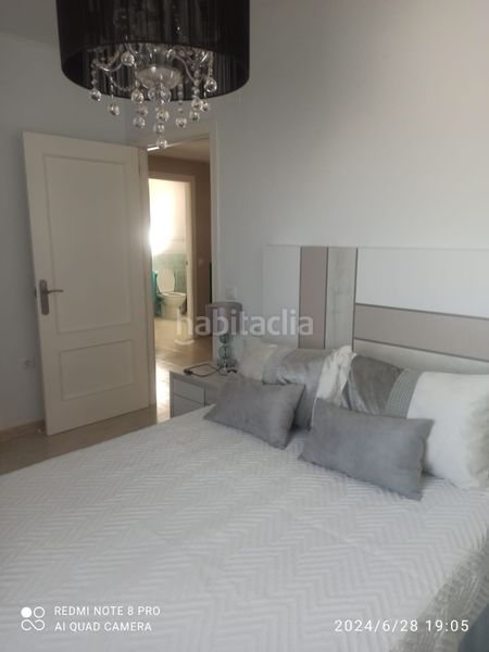 Foto 013136cd-c3ed-4cdc-a7d4-2b6adf179b71. Casa adossada a plaza españa 6 a Madrigalejo