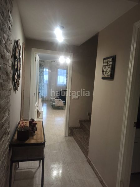 Foto b7460625-7bd3-4377-846f-8f7203bc0544. Casa adossada a plaza españa 6 a Madrigalejo