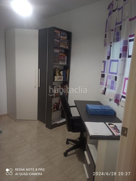 Foto b9a4a6ef-fbe4-43ce-b589-13380831a94e. Casa adossada a plaza españa 6 a Madrigalejo
