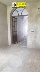 Casa a Parque de la Constitución 5a