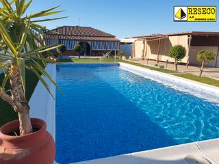 Xalet a Parque de la constitución 5a. ¡¡ ¡ precioso chalet con gran piscina en villanueva de la serena