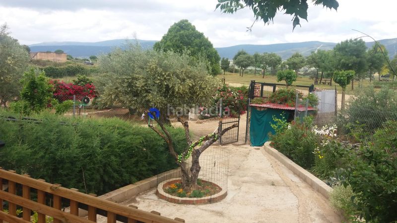 Foto 7a899a9a-6098-4aeb-b347-4a62d212f871. Xalet amb xemeneia piscina a Logrosán