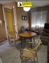 Edifici a Parque de la constitución 5a. ?????? edificio con casa en planta baja, piso independiente y de