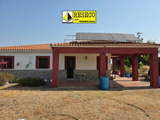 Chalet in Villanueva de la Serena. Chalet con parcela de 7.500 m2 en villar de rena