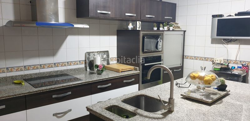 Foto a36ee9d3-8b1f-47bf-ba5d-421f5b661ac9. Casa in parque de la constitución 5a in Villanueva de la Serena