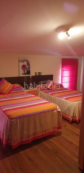 Foto bcd8a5de-a109-4d0e-a080-c22c5bd1ba0f. Casa in parque de la constitución 5a in Villanueva de la Serena