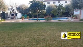 Casa a Calle don benito 10. ??¡¡ ¡¡¡¡ ¡¡¡¡ espectacular casa con jardin y piscina en don ben