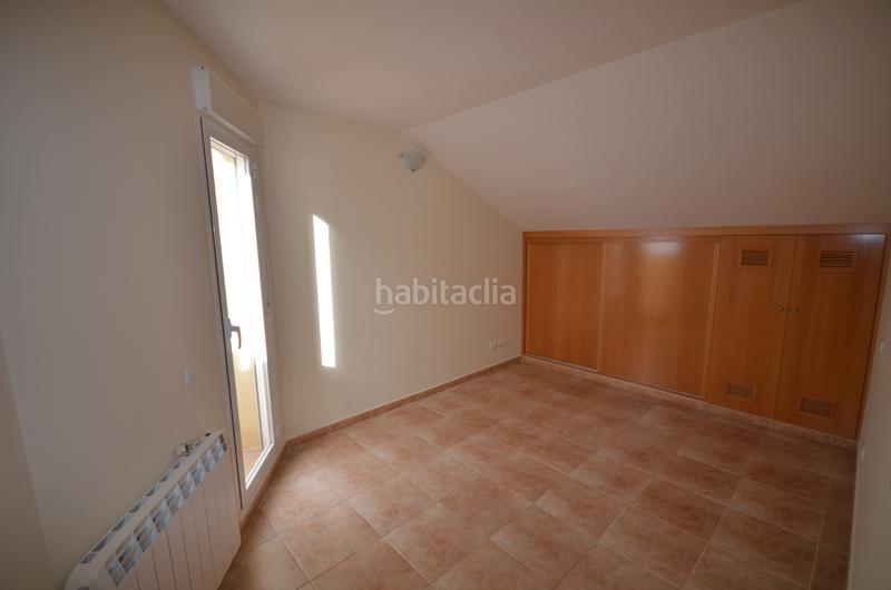 Foto e02b921f-bf58-4d6e-b58d-064d57bab67a. Alquiler ático alquiler atico pico mulhacen 1 en El Olivar-La Magdalena Colmenar Viejo