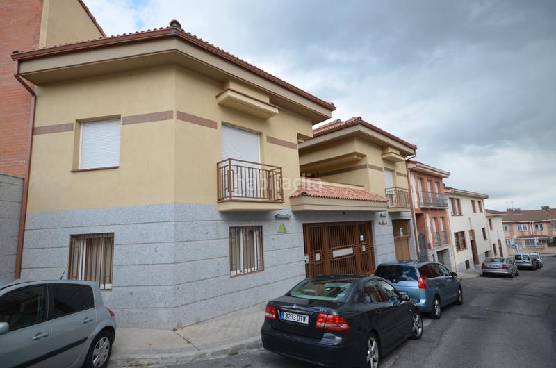 Foto 3290c516-6691-48d5-9f84-30cb1764042a. Location attique avec chauffage parking dans El Olivar-La Magdalena Colmenar Viejo