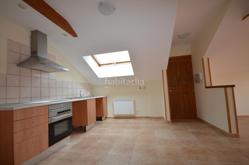 Foto c555d3b7-91c9-400f-a8ee-efa2a41e0420. Rent penthouse with heating parking in El Olivar-La Magdalena Colmenar Viejo