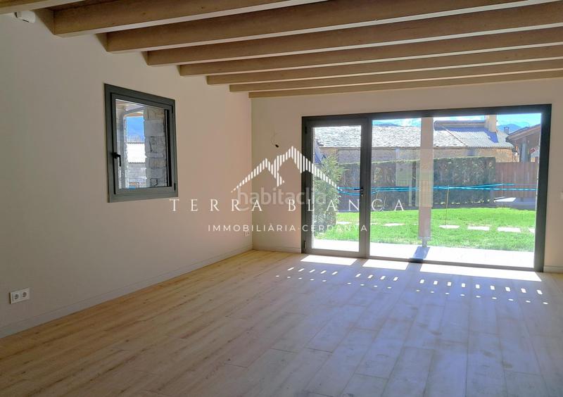 Foto 22344f94-0e6f-4d09-b95b-f7882f3e8a1b. Casa adosada casa en venta en isovol en Isòvol