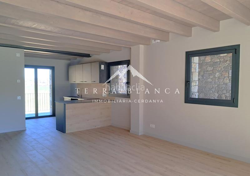 Foto 92fad02c-bf1e-4d9b-a3e3-26e0d257ac87. Casa adosada casa en venta en isovol en Isòvol