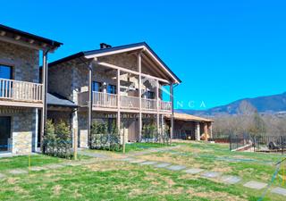 Maison jumelée à Isòvol. Casa en venta en isòvol