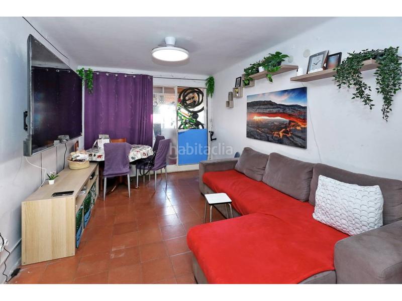 Foto 547b8f21-c734-48a9-a20c-7594b905a7ec. Flat in Ciutat Meridiana Barcelona